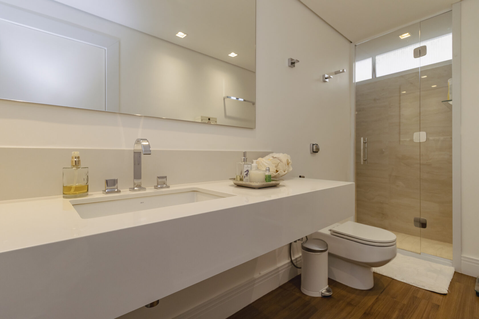 Q2S11107
