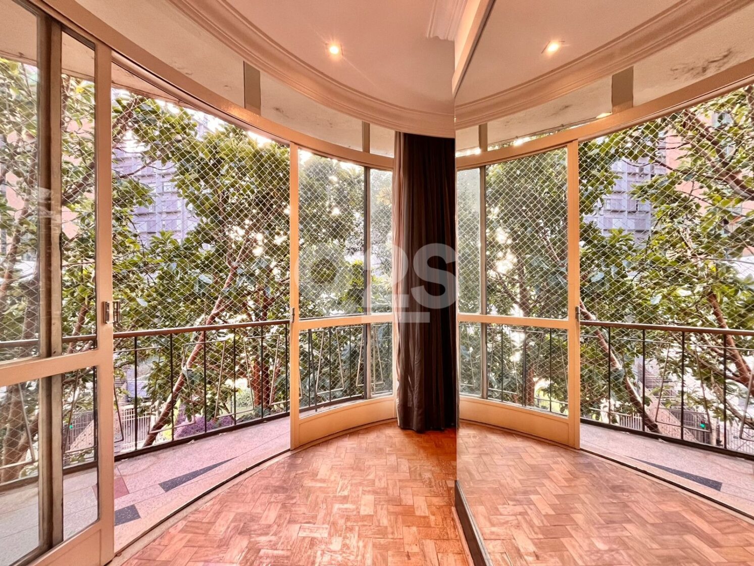 Q2S11113